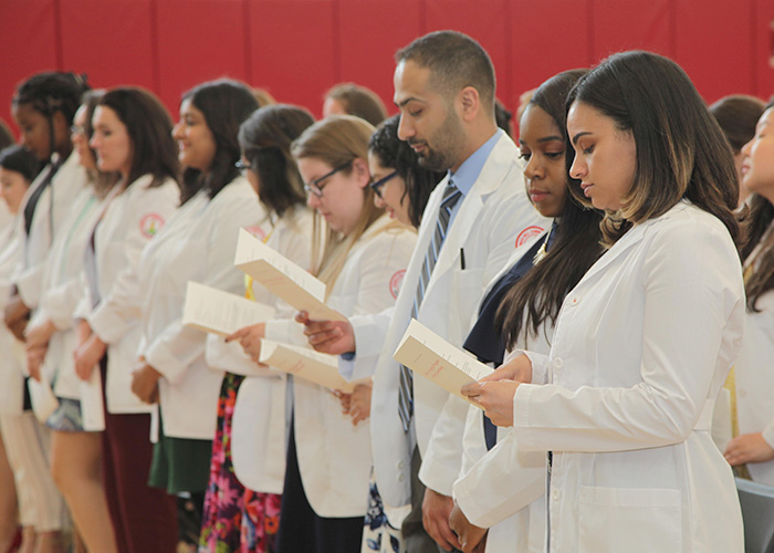 students reciting the medical imaging pledge