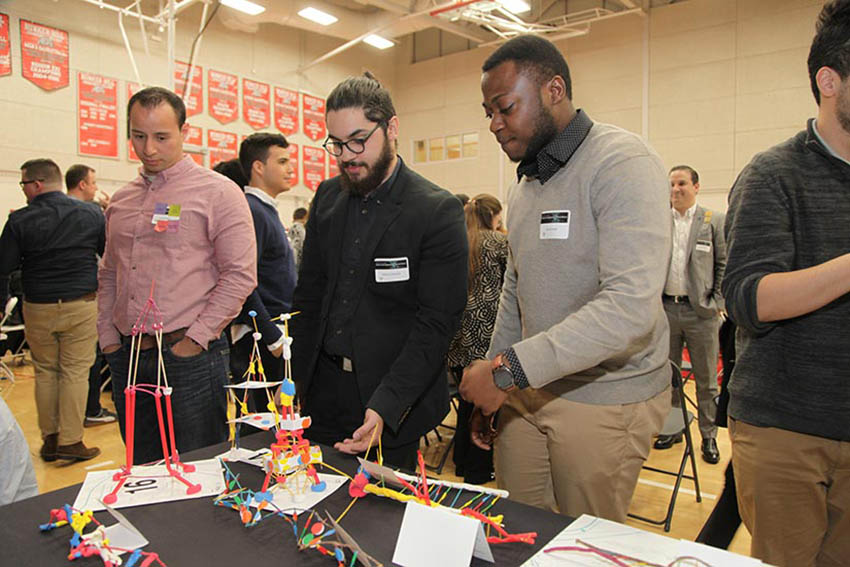 Alumni at the STEM Alumni Dinner April 5, 2018