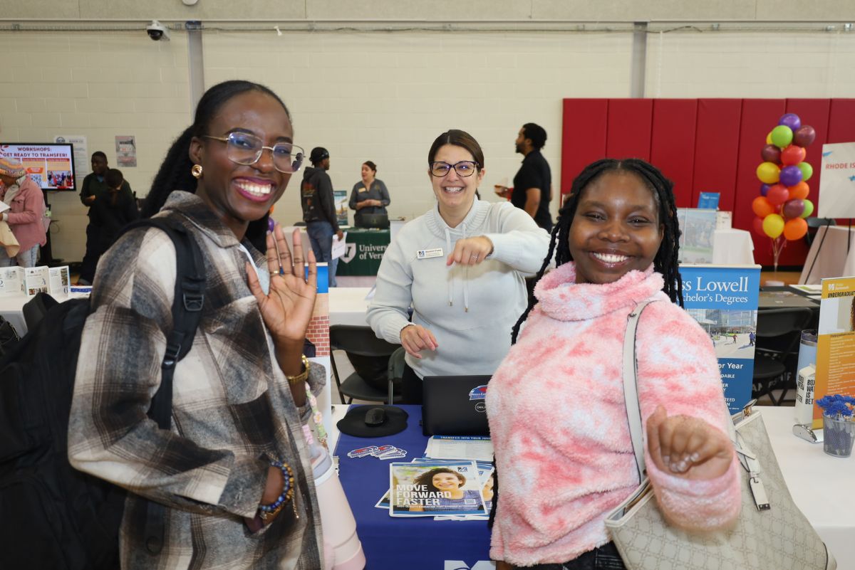 Featured news BHCC’s Largest Transfer Saw Hundreds of Students and More Than 60 Colleges