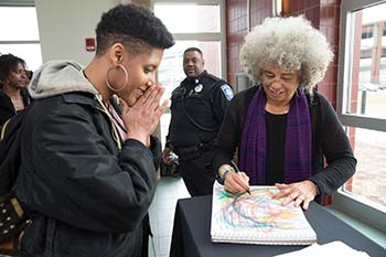 Angela Davis 6