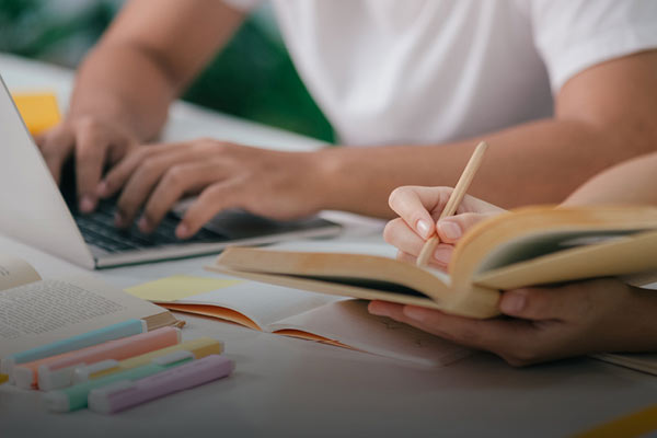 Picture of peoples hand writing